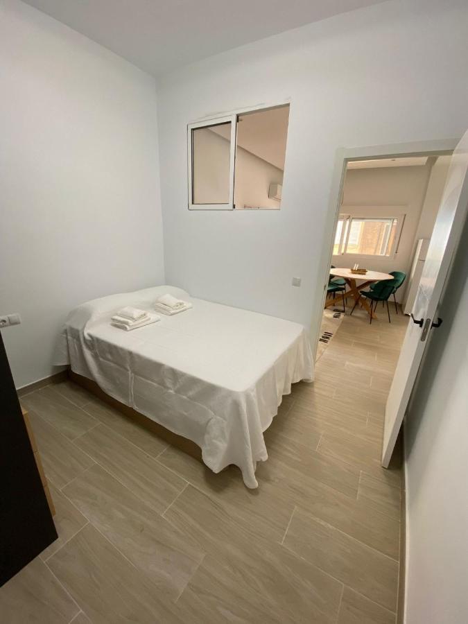 City Center And Beach Renovated Apartment Фуэнхирола Экстерьер фото